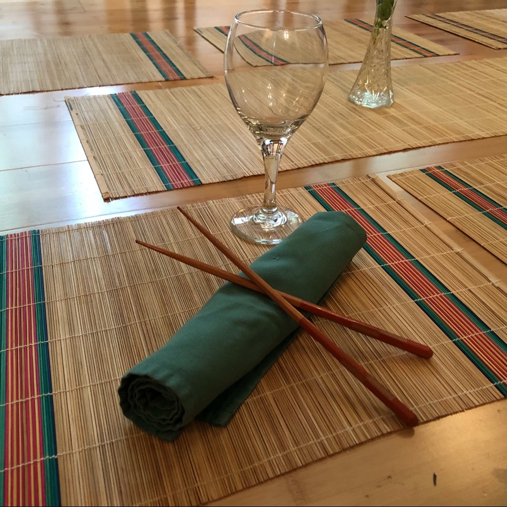 Artisan crafted bamboo placemats & runner